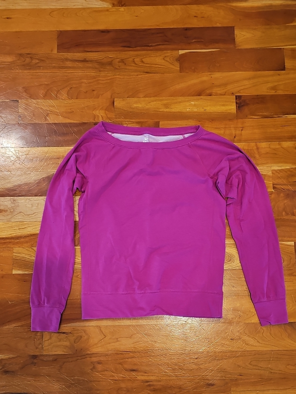 Nike Dri-FIT Magenta Pullover
